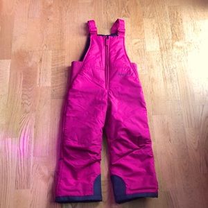 Size 4T, pink snow pants